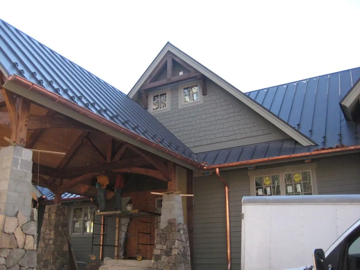 Craftsman Roofing team delivering quality roofing work in Poplar-Davie